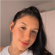 Estudiante de bachillerato imparte clases a niños hasta 6º de primaria